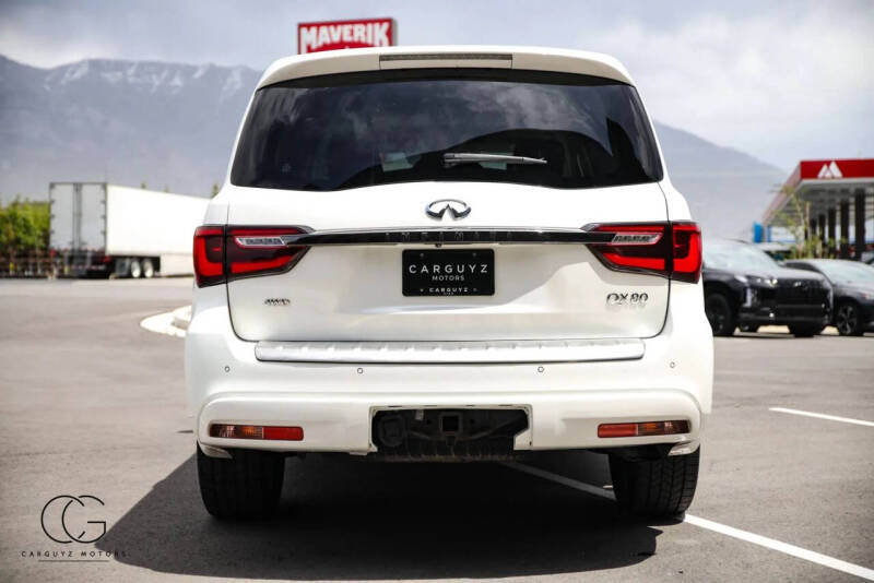2021 Infiniti QX80 Premium Select