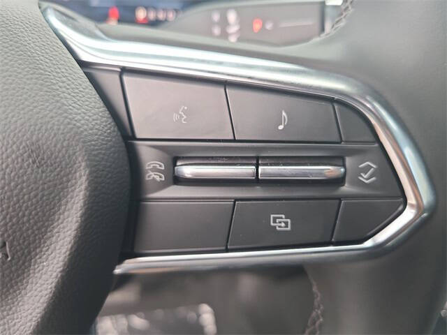 2025 Chevrolet Suburban LS