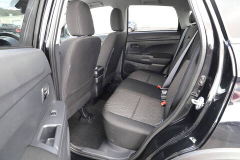 2024 Mitsubishi Outlander Sport S