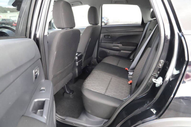 2024 Mitsubishi Outlander Sport S