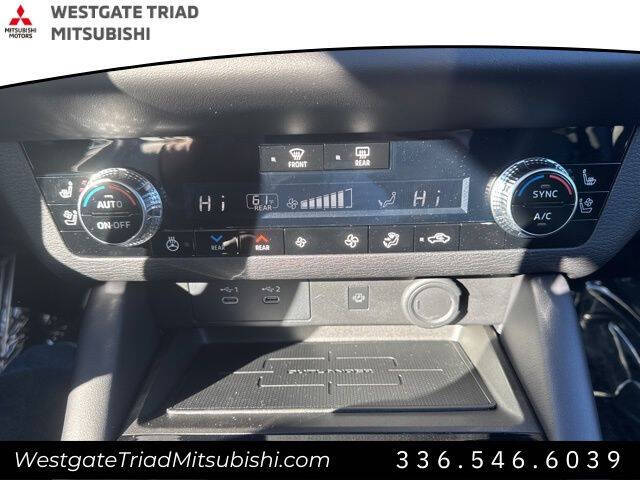 2026 Mitsubishi Outlander SEL