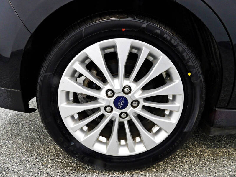 2017 Ford C-MAX Hybrid SE