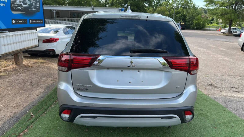 2020 Mitsubishi Outlander