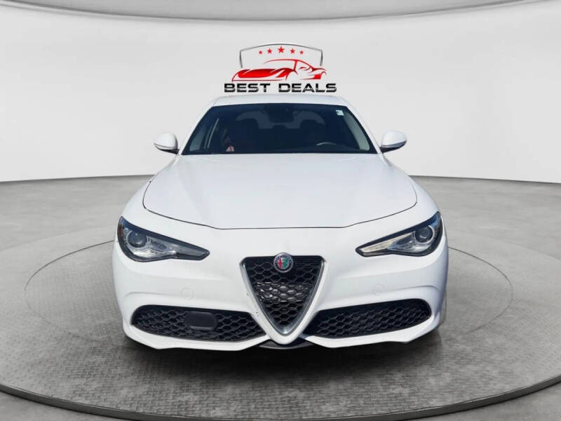 2019 Alfa Romeo Giulia Sport