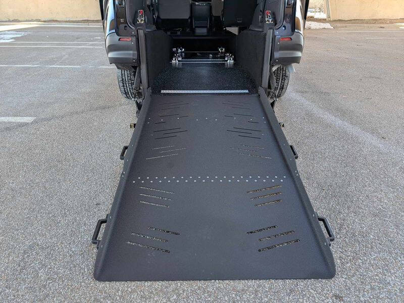 2025 Toyota Sienna LE 8-Passenger