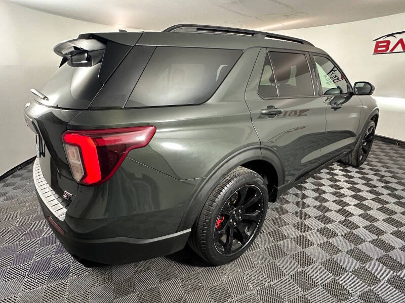 2022 Ford Explorer ST