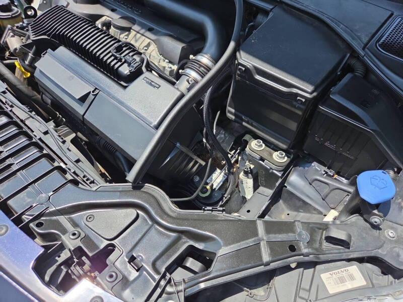 2016 Volvo V60 Premier - Photo 12