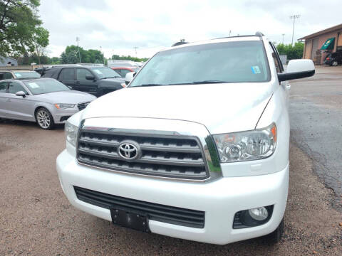 2014 Toyota Sequoia SR5