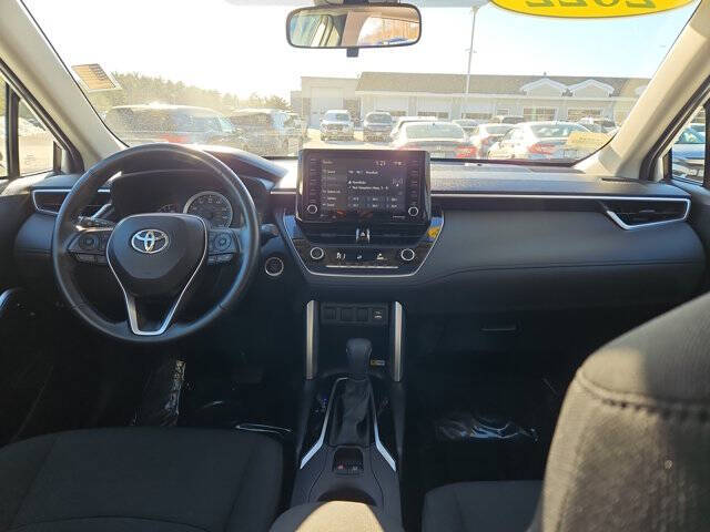 2022 Toyota Corolla Cross LE