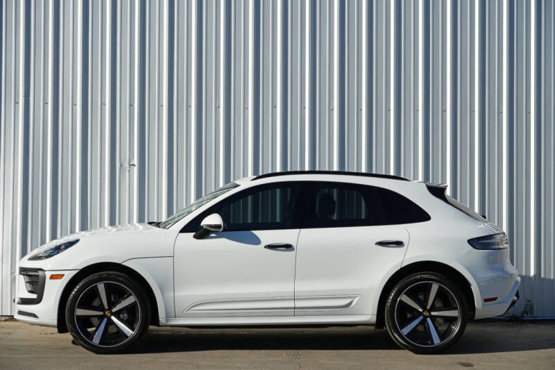 2023 Porsche Macan