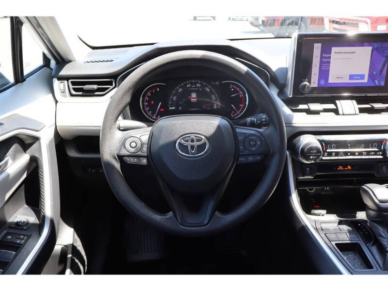 2023 Toyota RAV4 22