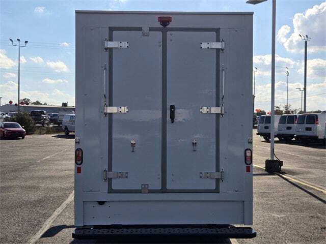 2024 Chevrolet Express 3500