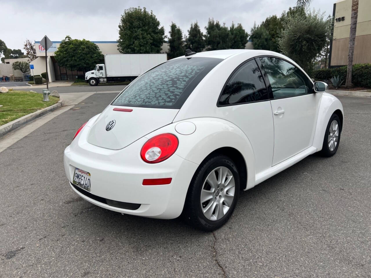 2010 Volkswagen New Beetle for sale at ZRV AUTO INC in Brea, CA