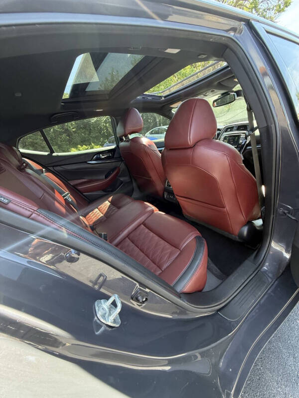 2021 Nissan Maxima 3.5 Platinum