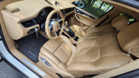 2016 Porsche Macan S