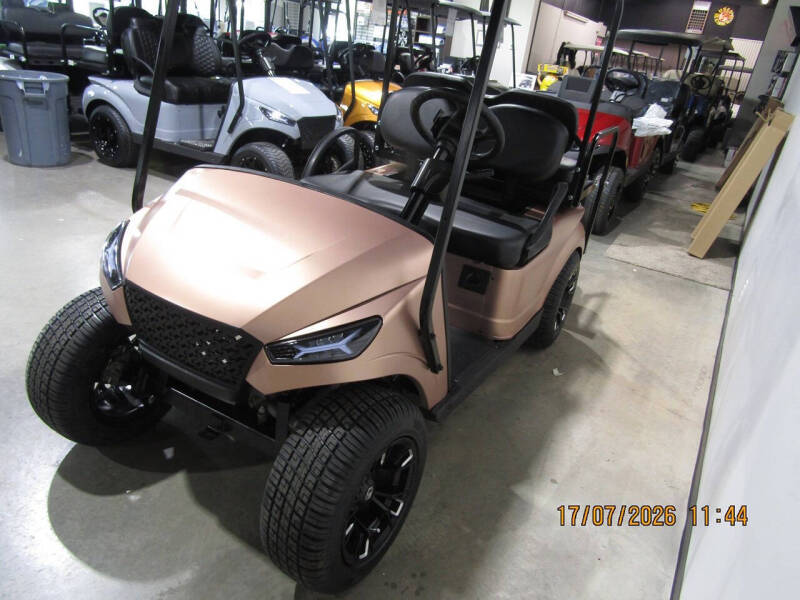 2020 E-Z-GO Storm Electric