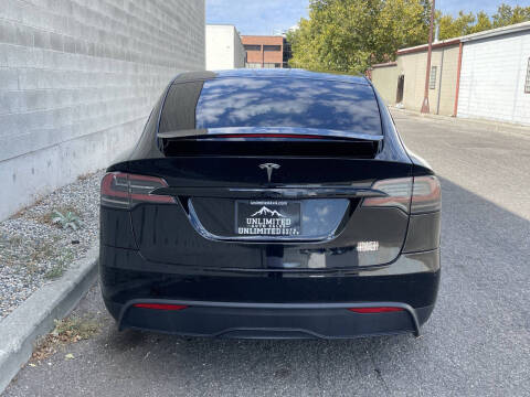 2022 Tesla Model X Plaid