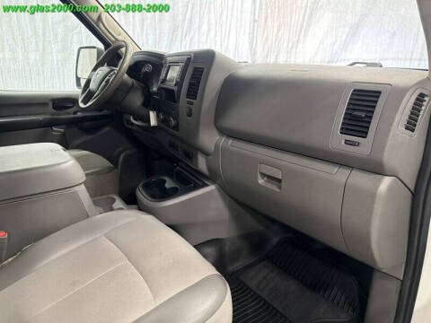 2021 Nissan NV 2500 HD SV