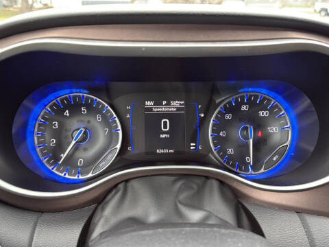 2023 Chrysler Voyager LX