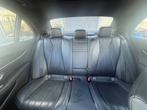 2017 Mercedes-Benz E-Class E 300 4MATIC