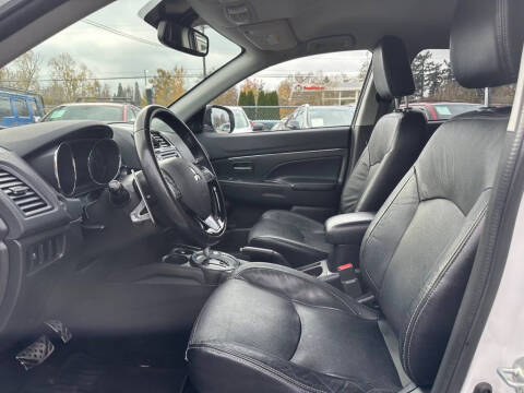 2017 Mitsubishi Outlander Sport 2.4 SEL