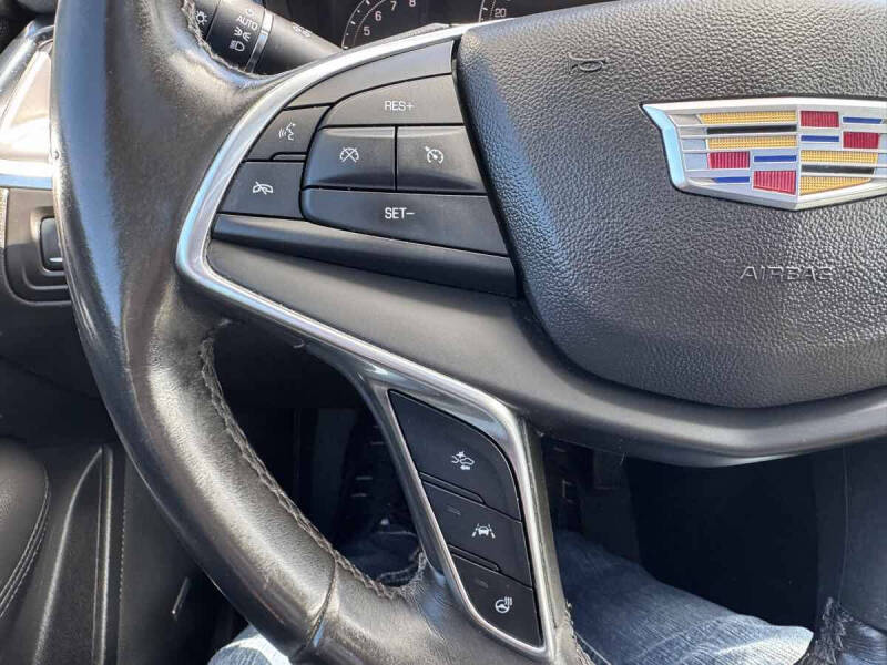 2018 Cadillac XT5 Luxury