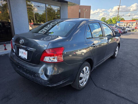 2011 Toyota Yaris