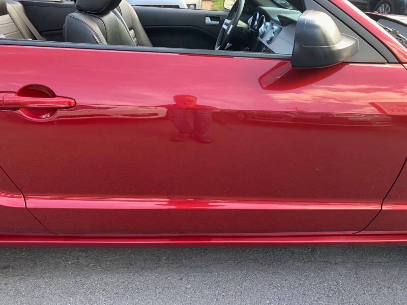 2007 Ford Mustang GT Deluxe