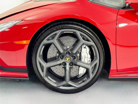 2023 Lamborghini Huracan Tecnica