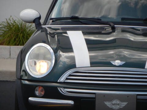 2004 MINI Cooper