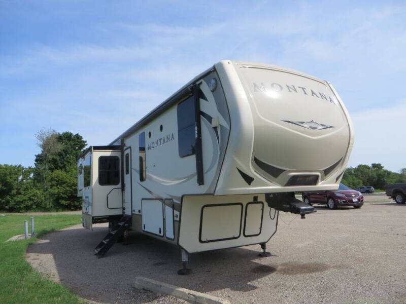 2019 MONTANA 3791RD