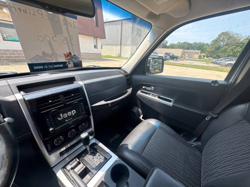 2012 Jeep Liberty Arctic