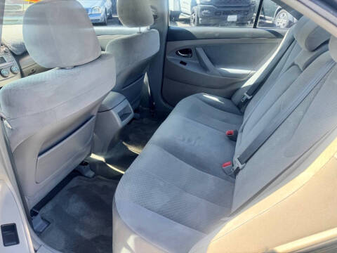 2009 Toyota Camry LE