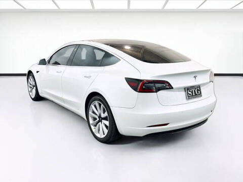 2020 Tesla Model 3 Standard Range