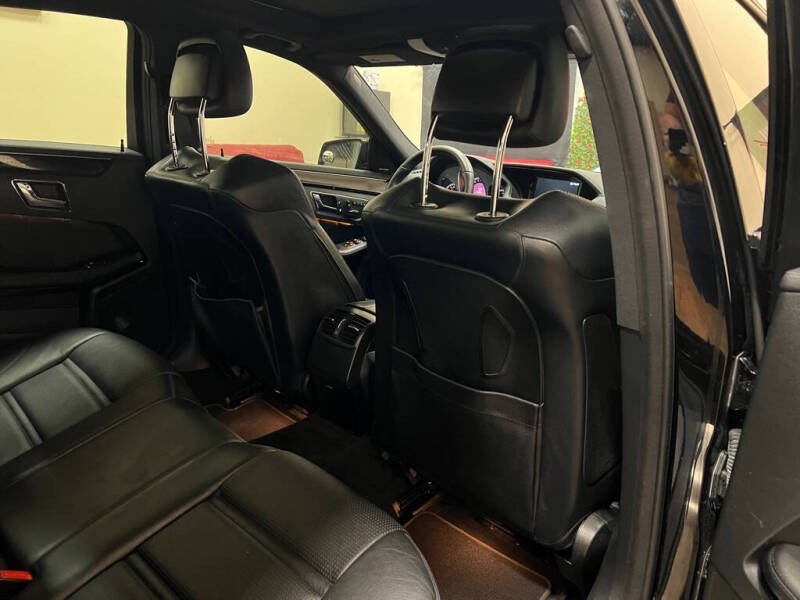 2011 Mercedes-Benz E-Class E 63 AMG