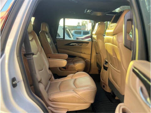 2018 Cadillac Escalade Platinum