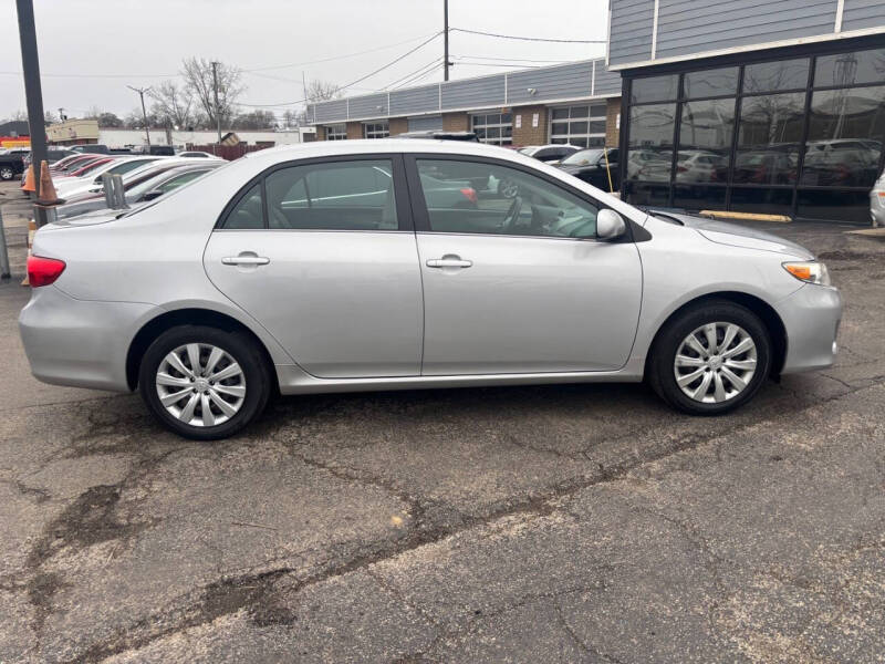 2013 Toyota Corolla LE