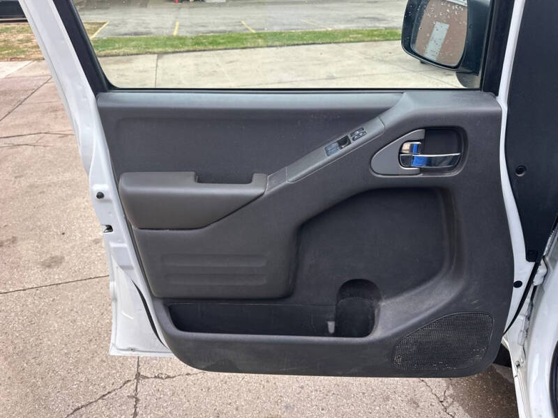 2019 Nissan Frontier S