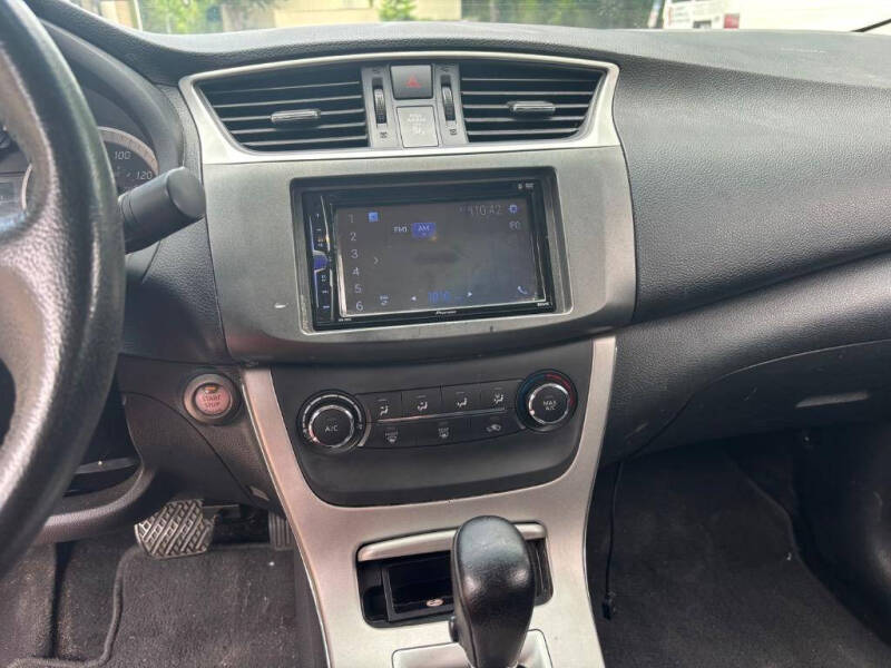 2015 Nissan Sentra SV