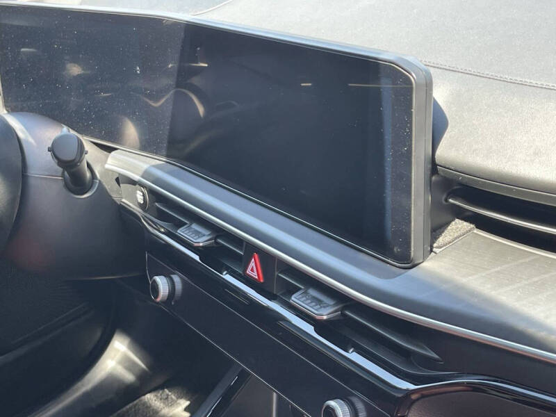 2025 Kia K5