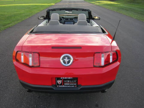 2011 Ford Mustang V6