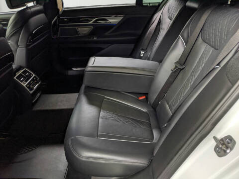 2022 BMW 7 Series 750i xDrive