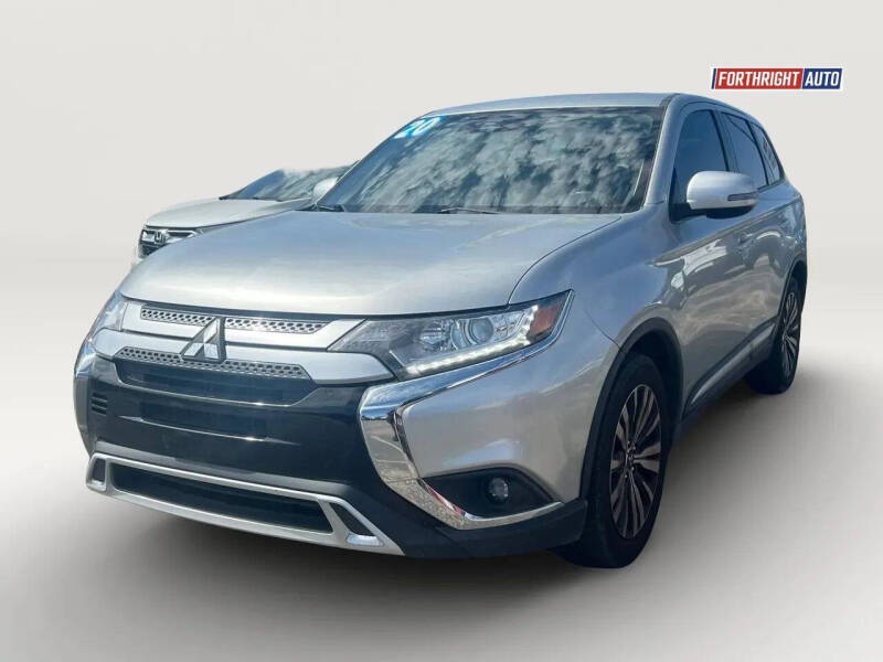 2020 Mitsubishi Outlander