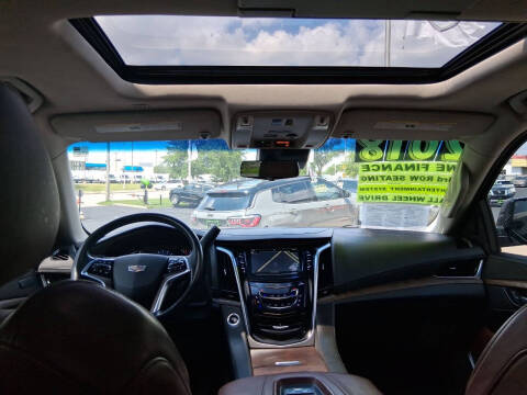 2018 Cadillac Escalade Premium Luxury