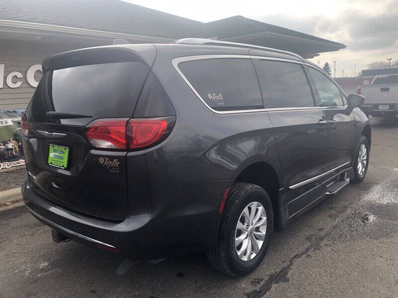2019 Chrysler Pacifica Touring L