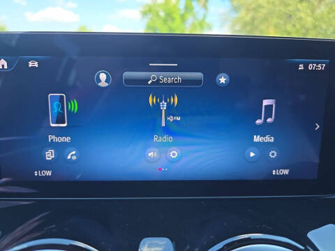 2025 Mercedes-Benz GLB GLB 250