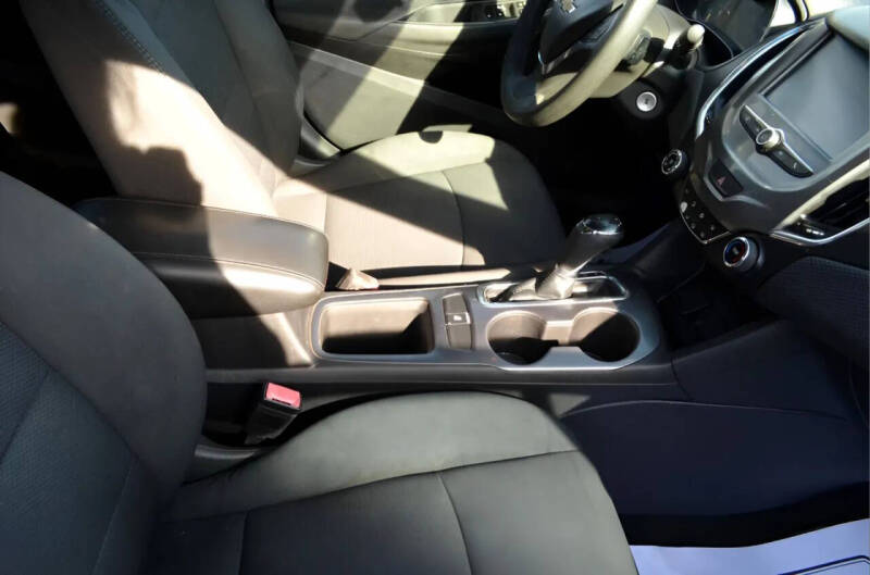 2017 Chevrolet Cruze LT Auto