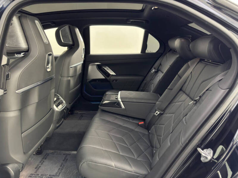 2024 BMW i7 eDrive50