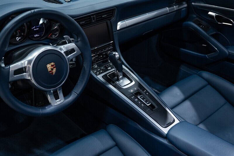 2015 Porsche 911 Turbo