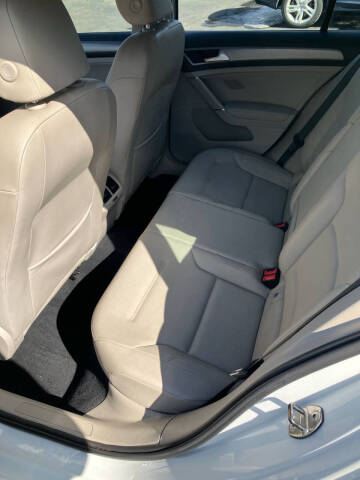 2015 Volkswagen Golf SportWagen TSI S